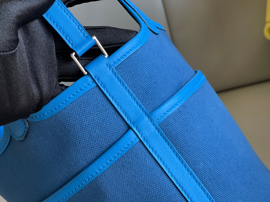 High-end Hermes 2026 Picotin Lock 18 Pocket Bag Canvas/Swift Calfskin 2