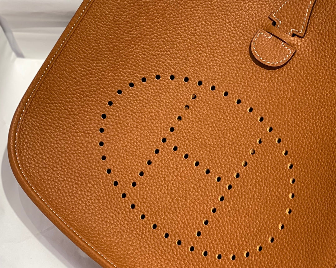 High-end Hermes 2026 Evelyne III 29 Bag Taurillon Clemence Leather