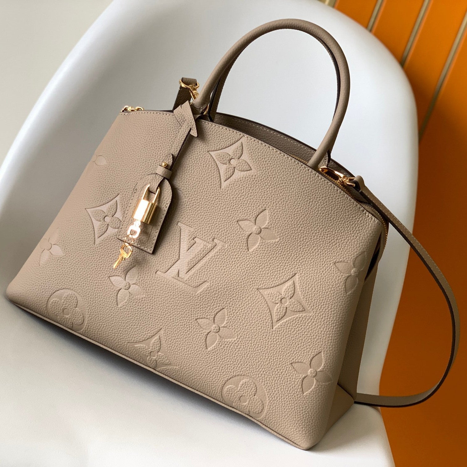 LV Top Handle