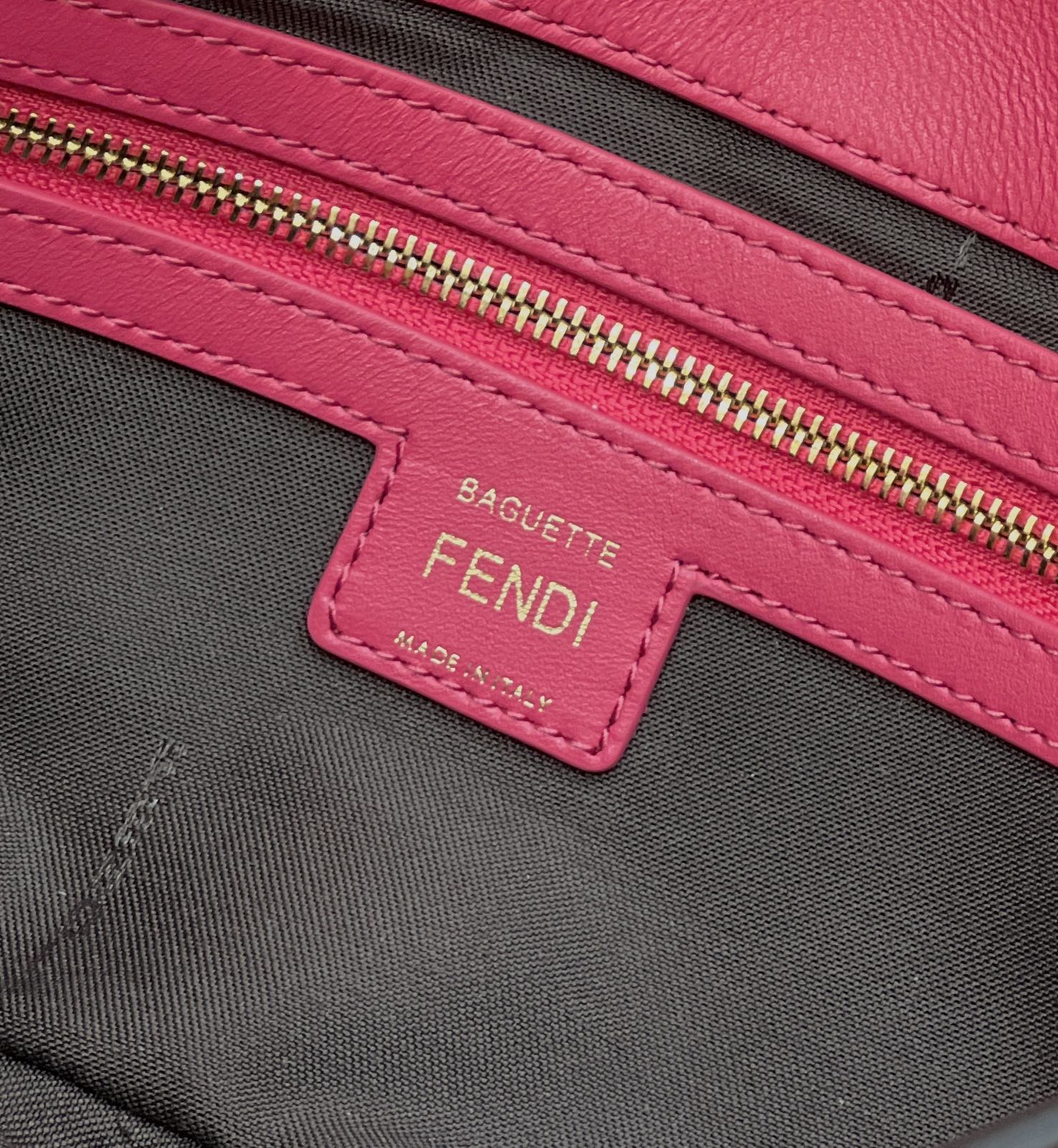 Baguette 27cm Red Lambskin Gold Hardware