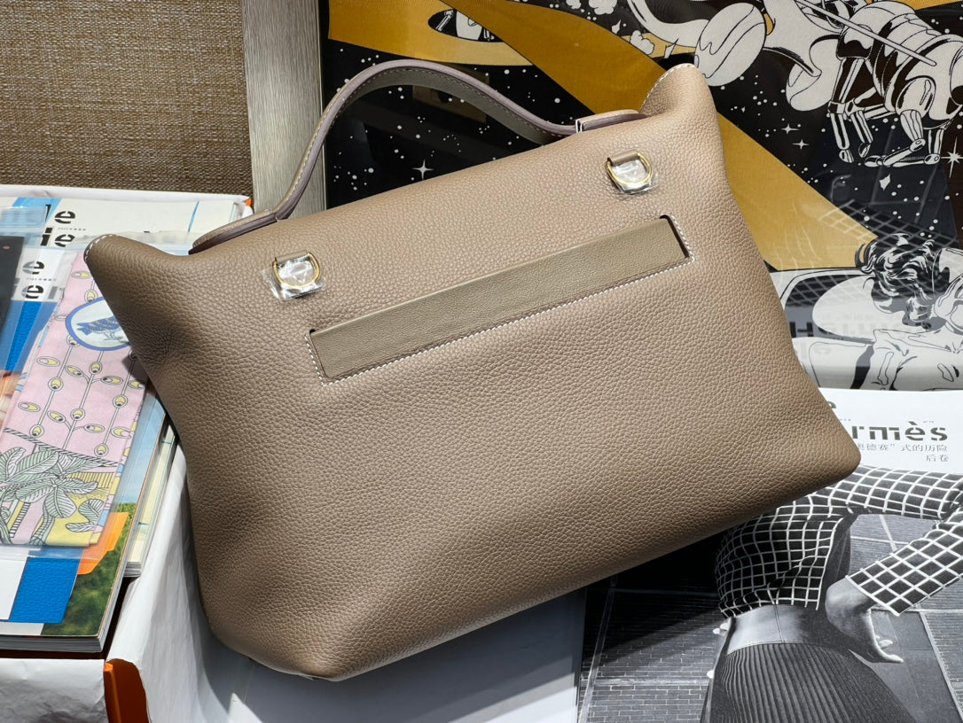 HM 24/24 Bag Etoupe Leather Gold Hardware