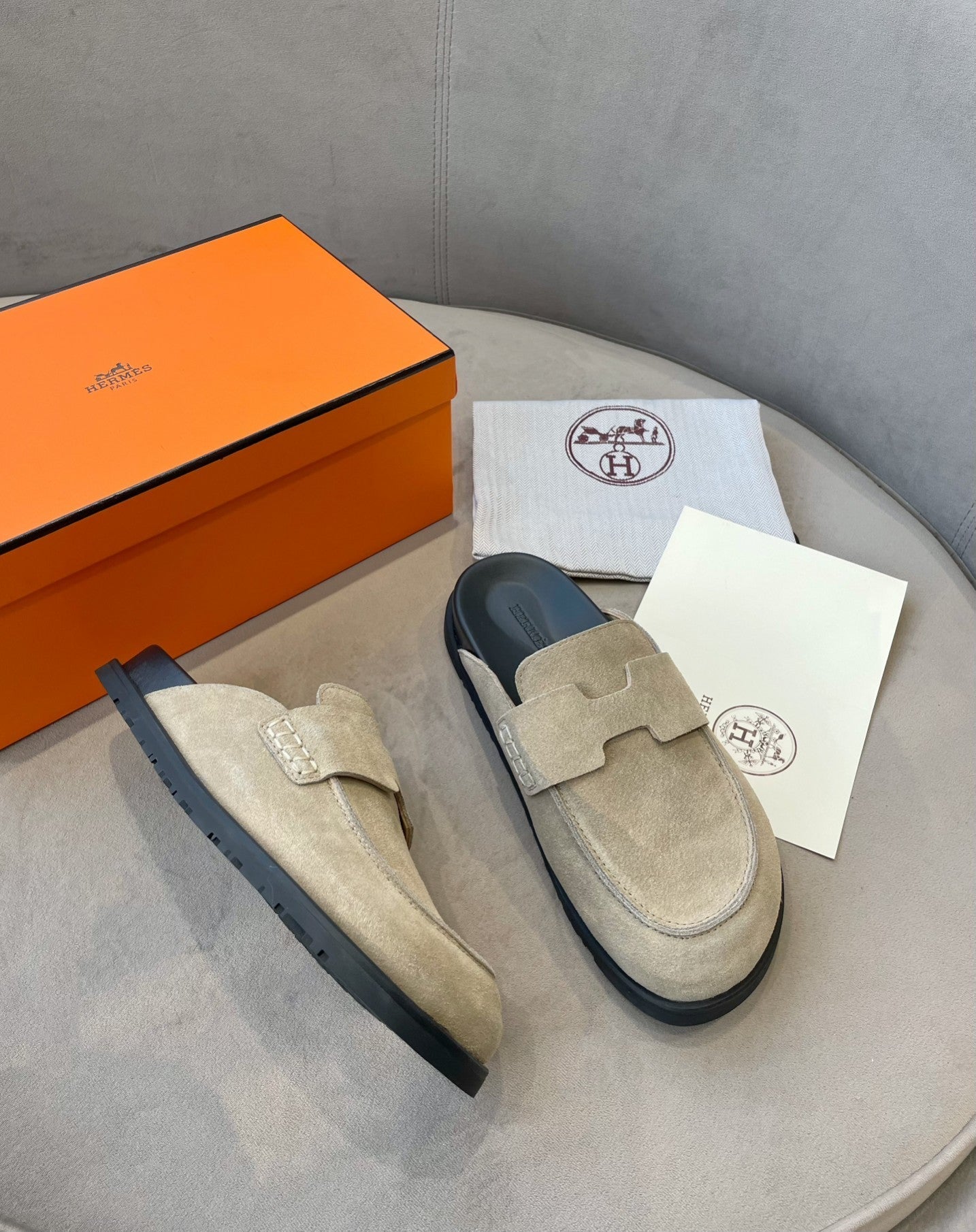 G0 MULE BEIGE SUEDE