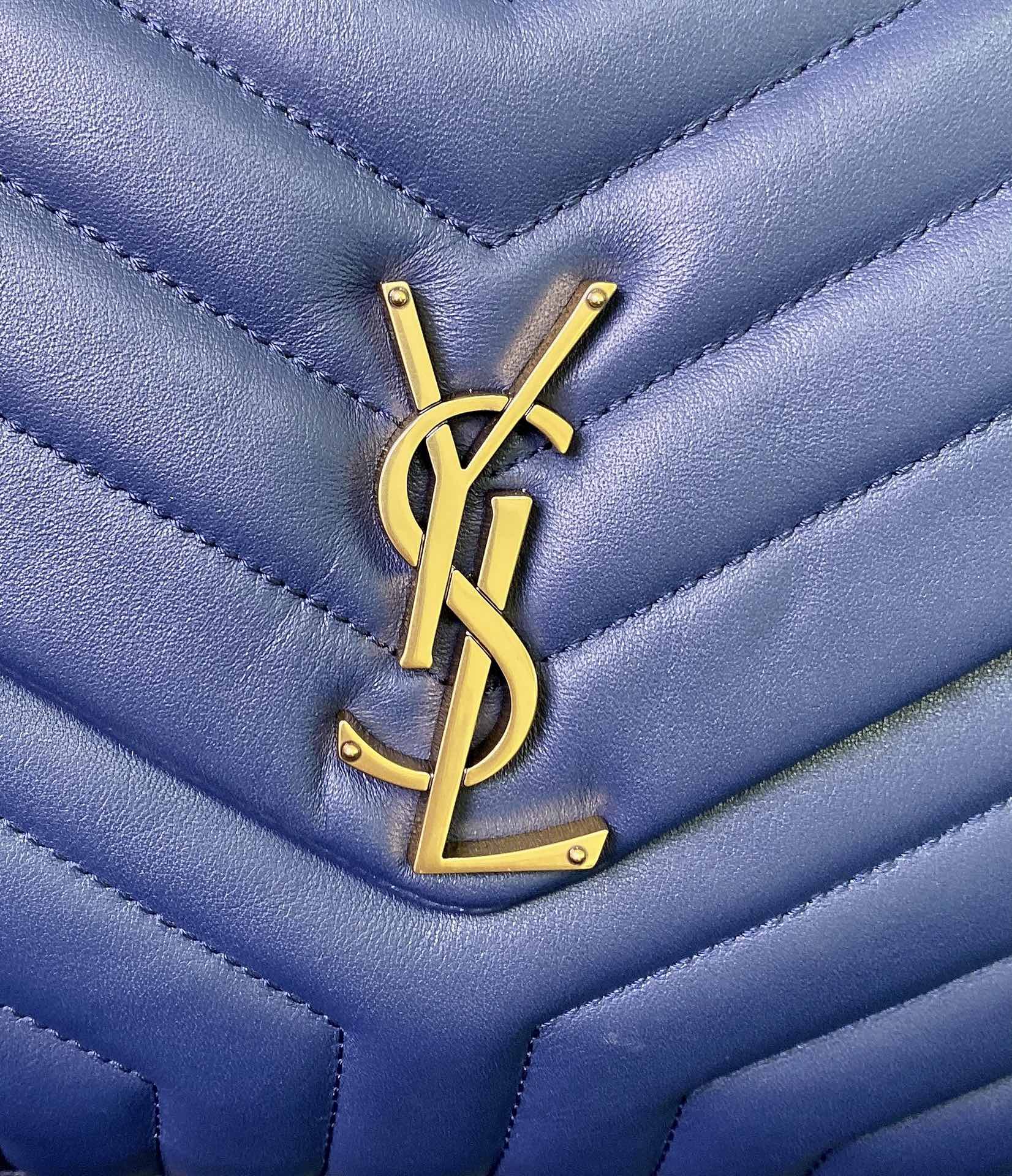 LOULOU MEDIUM 32 BLUE QUILTED LEATHER