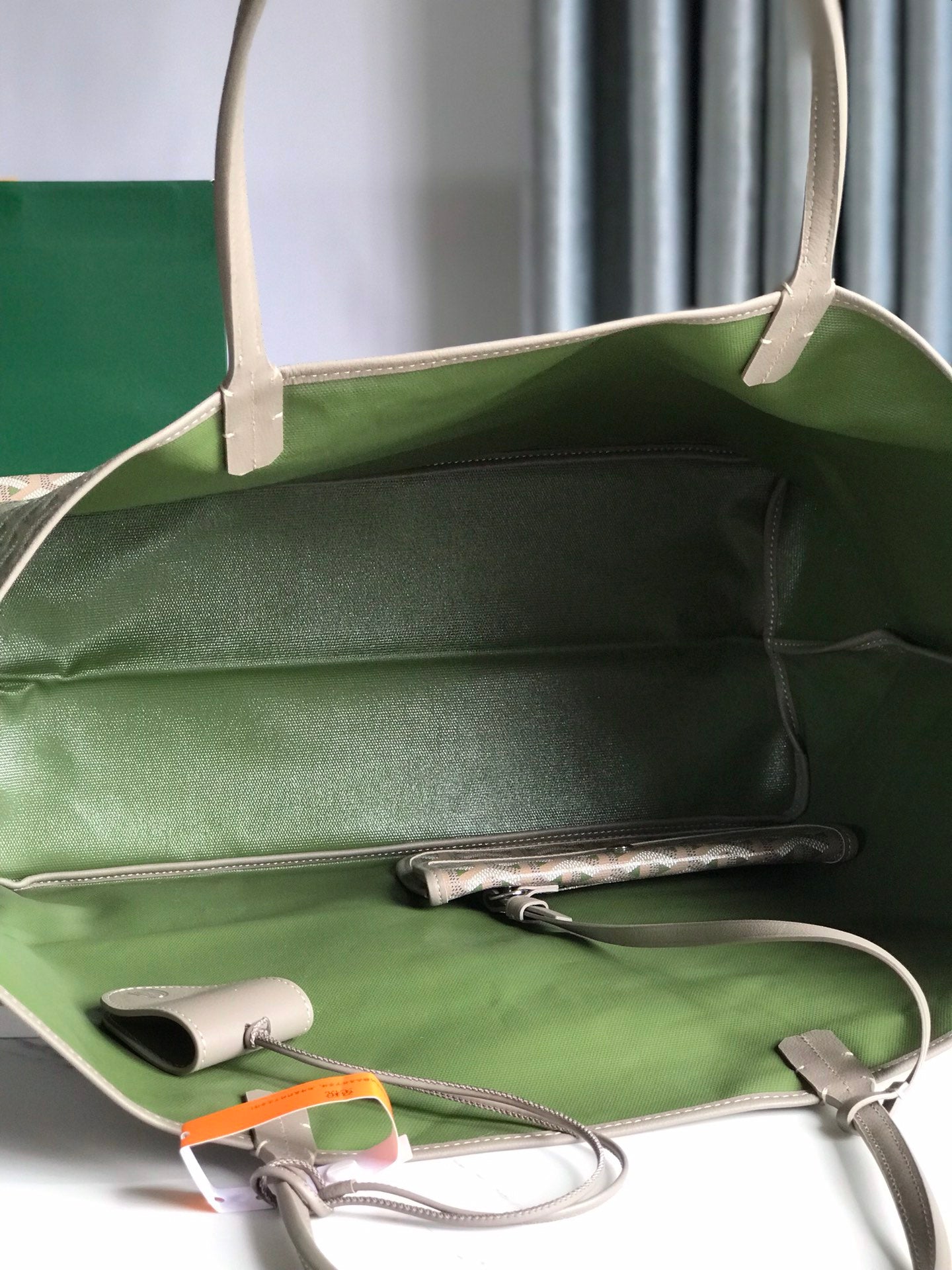 SAINT LOUIS PM 40 IN GREY MIX GREEN GOYARDINE CANVAS AND CALFSKIN