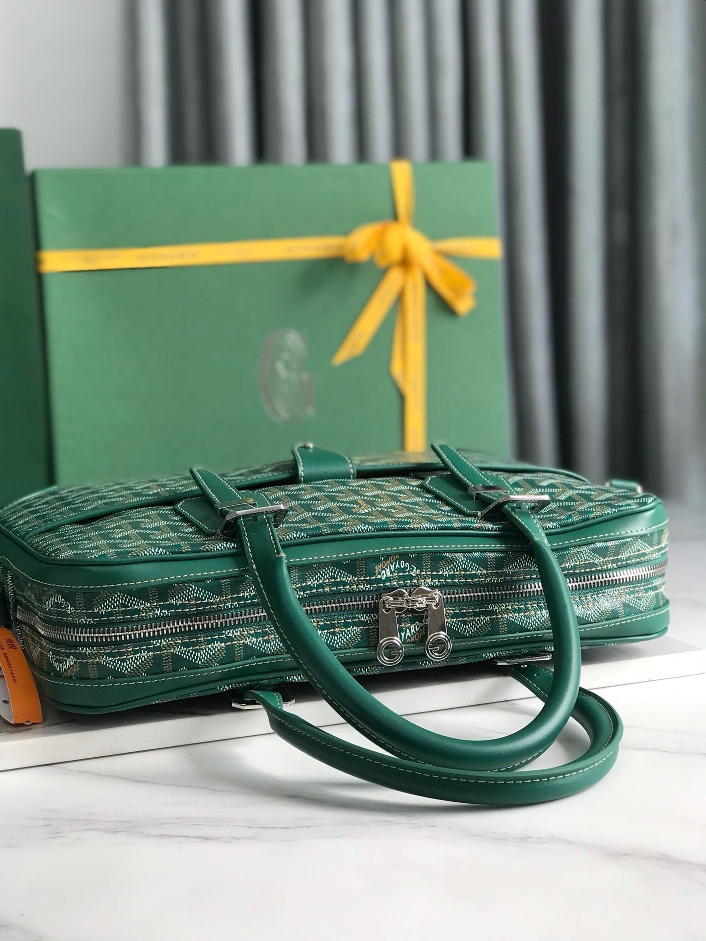 AMBASSADE DOCUMENT CASE 35 IN GREEN GOYARDINE CANVAS