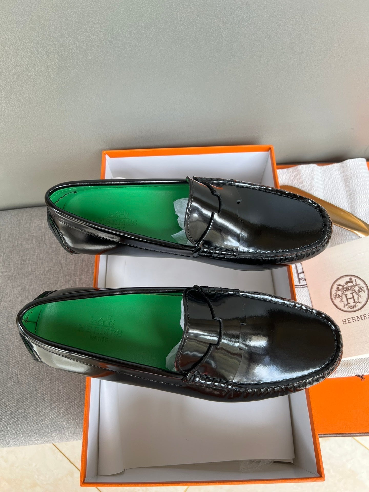 HM Men's Moccasins Loafer Black Patent Leather 565862