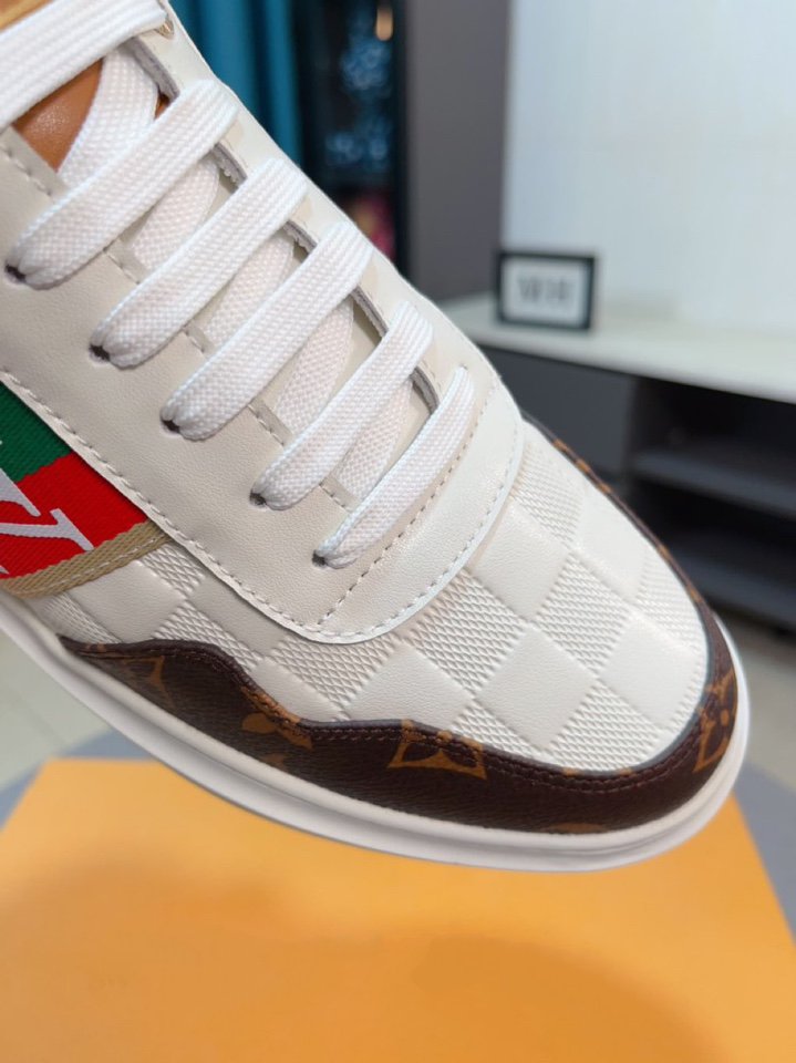 LV RIVOLI MONOGRAM WHITE BROWN