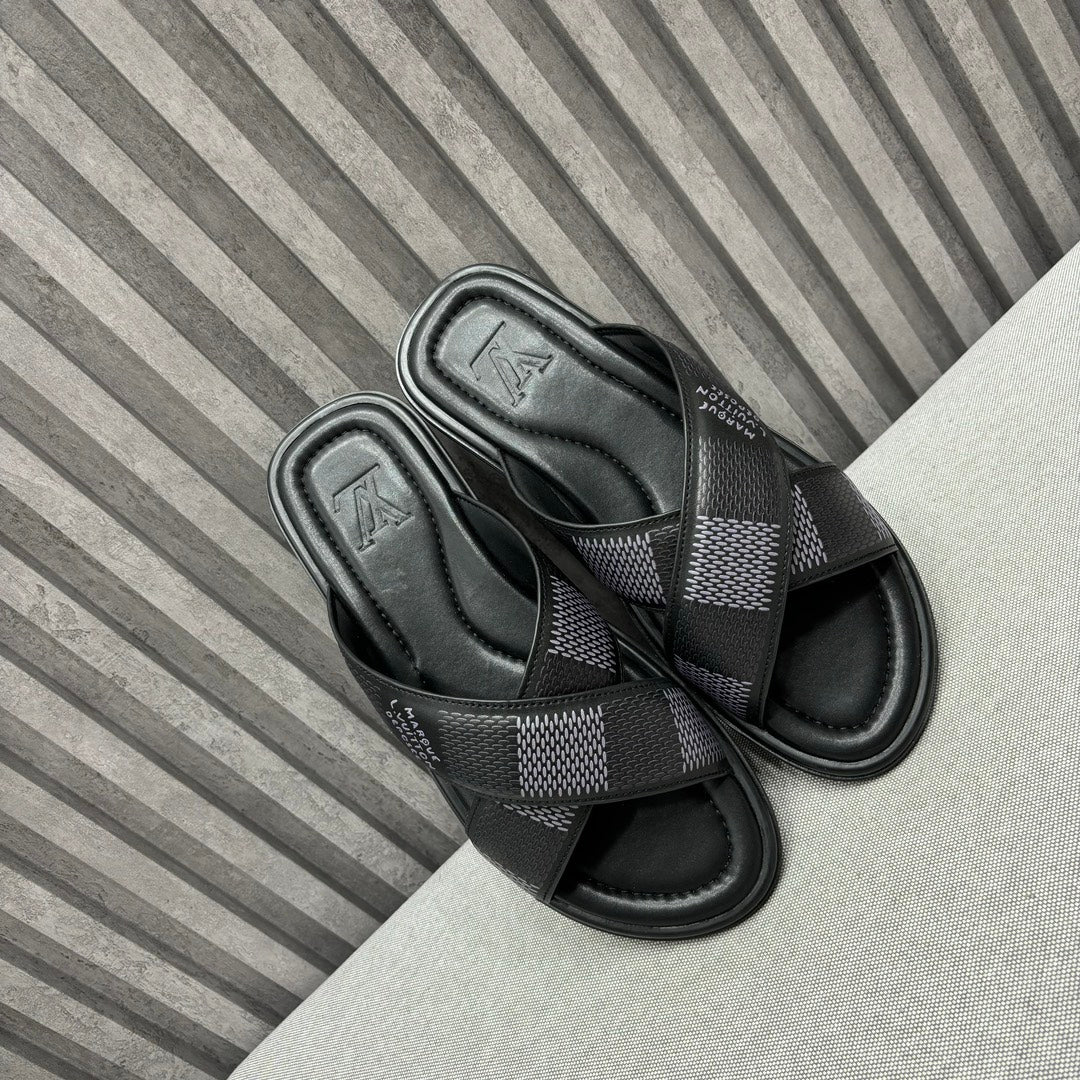 LV VENICE MULE SANDALS BLACK