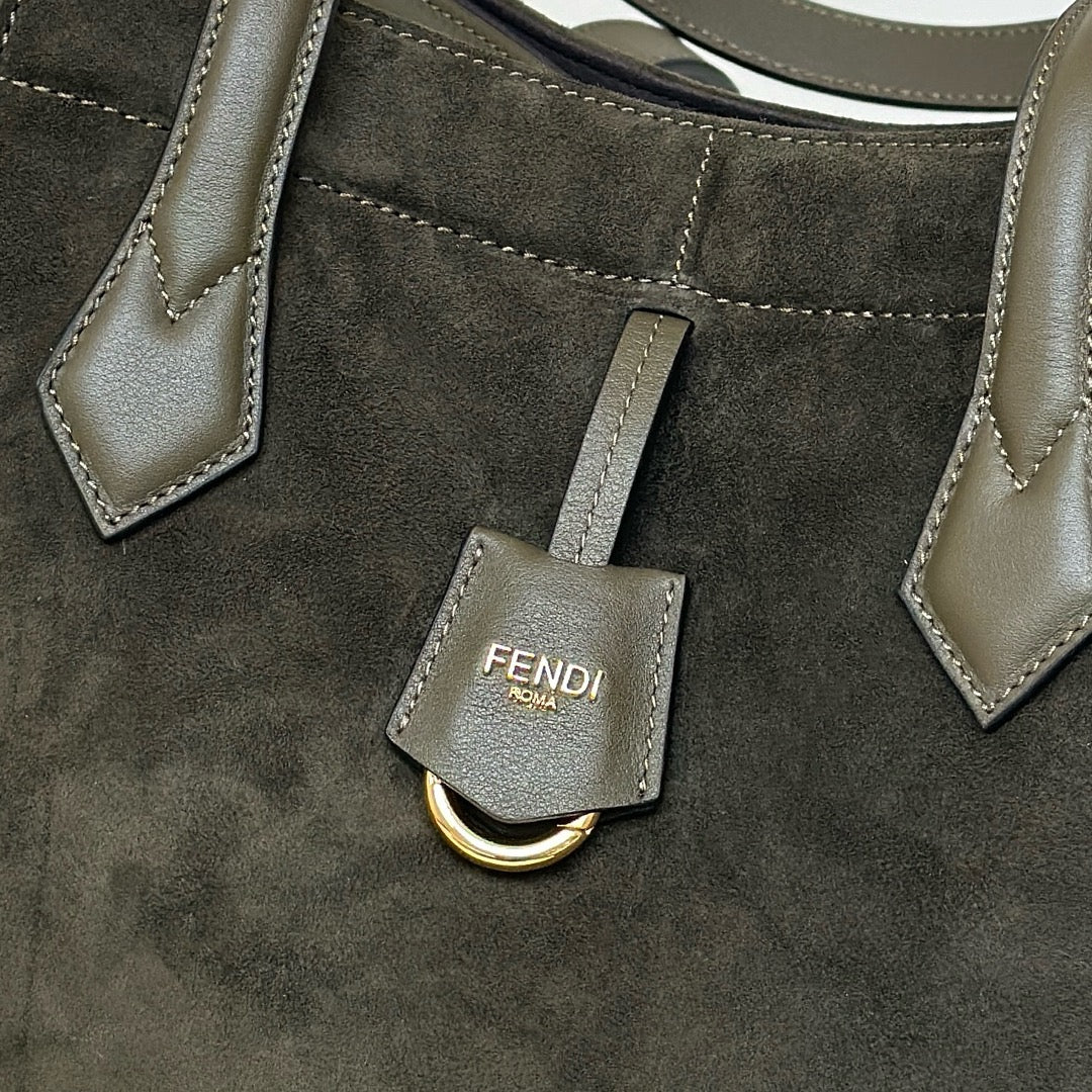 ORIGAMI MEDIUM 27 IN ARMY GREEN LAMBSKIN AND SUEDE