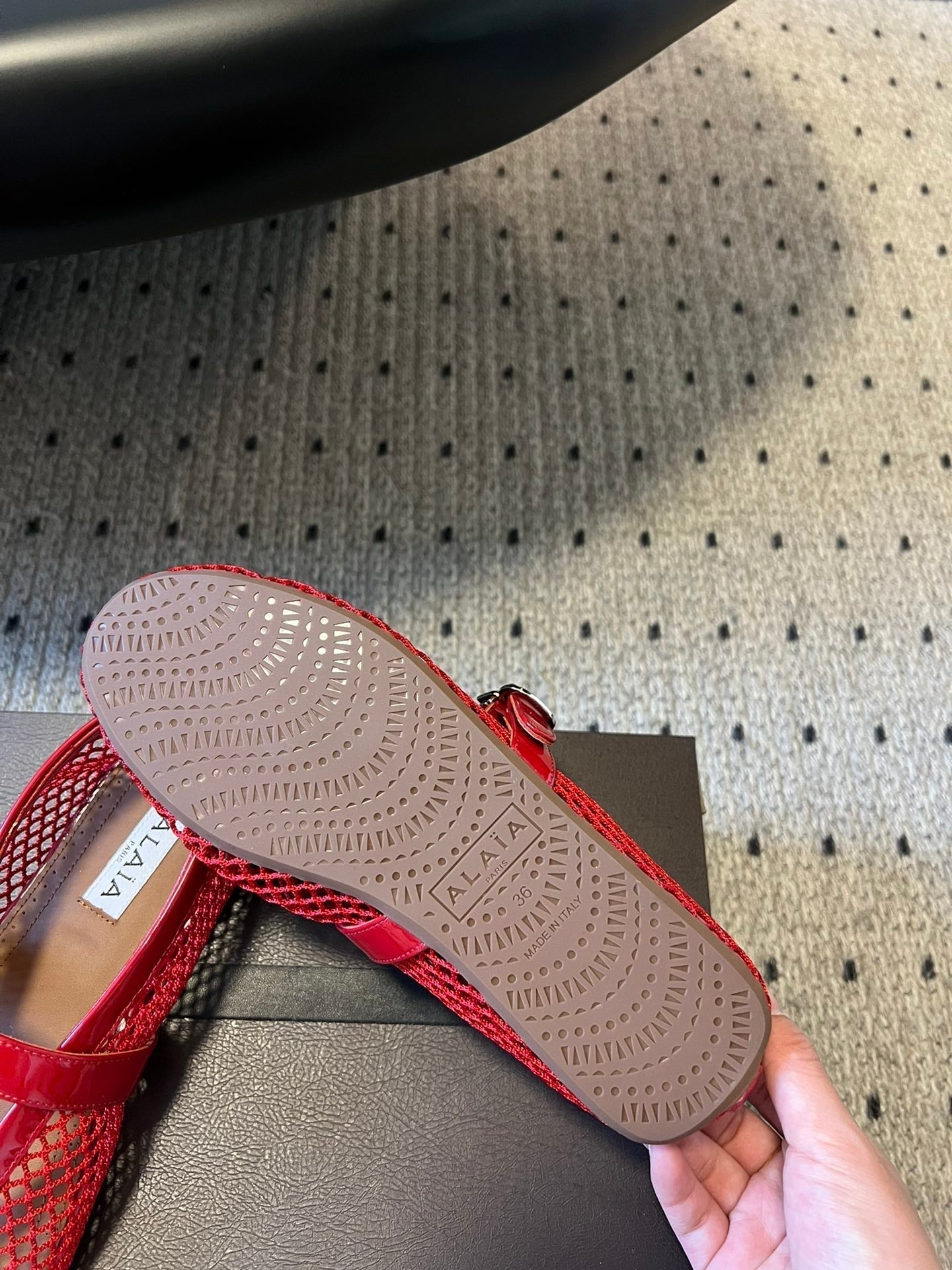 Alaia 25 Women's Ballet Flat Red Sheepskin 303702