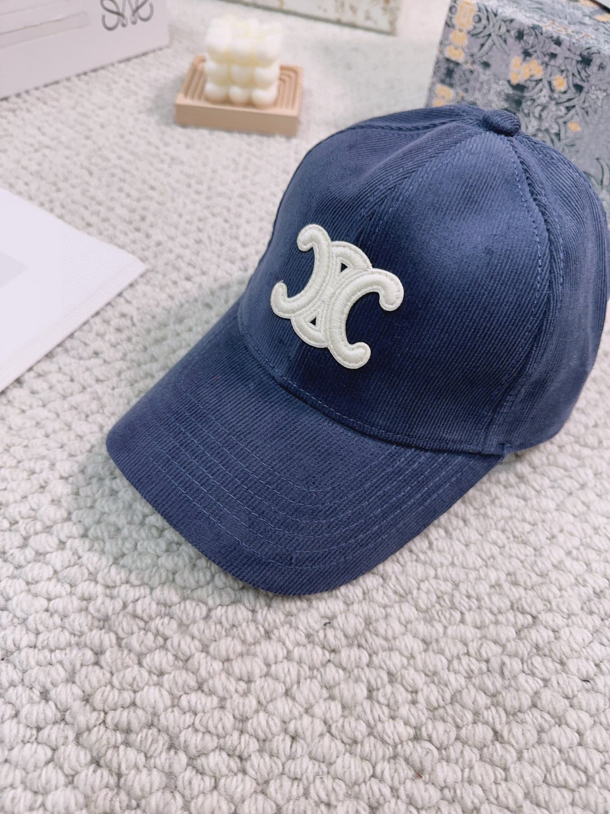 Celin Cap Blue Velvet