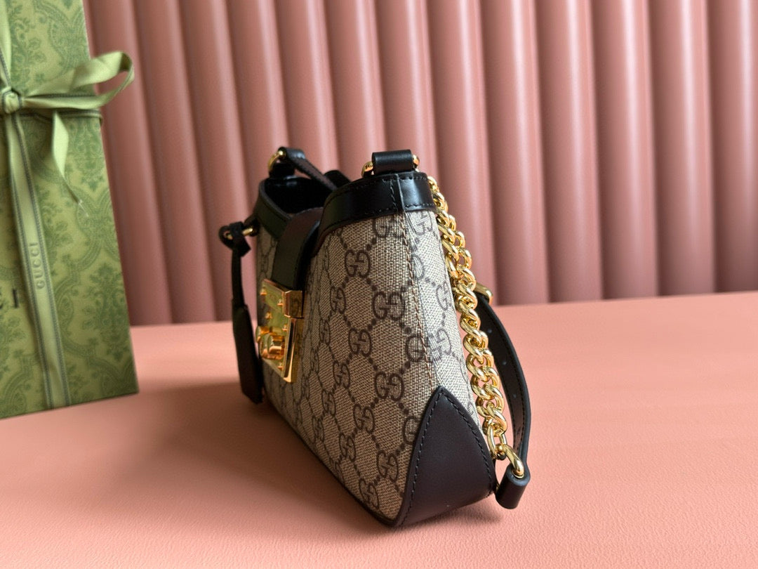 GG PADLOCK SMALL 24 BEIGE CANVAS BLACK CALFSKIN