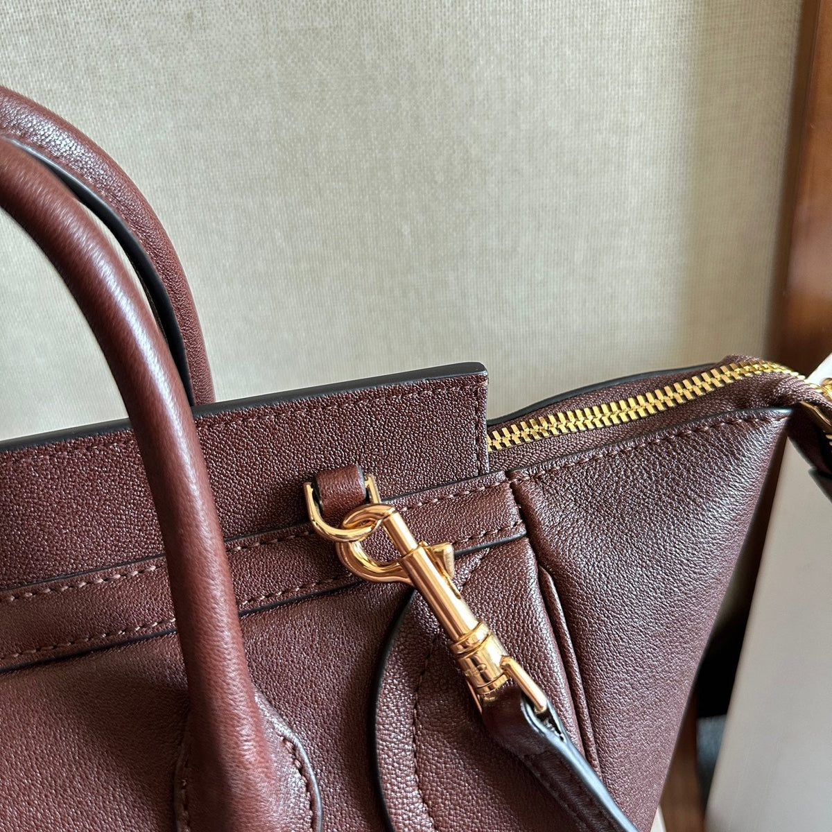 Celine 2025 Luggage Bag Burgundy Leather