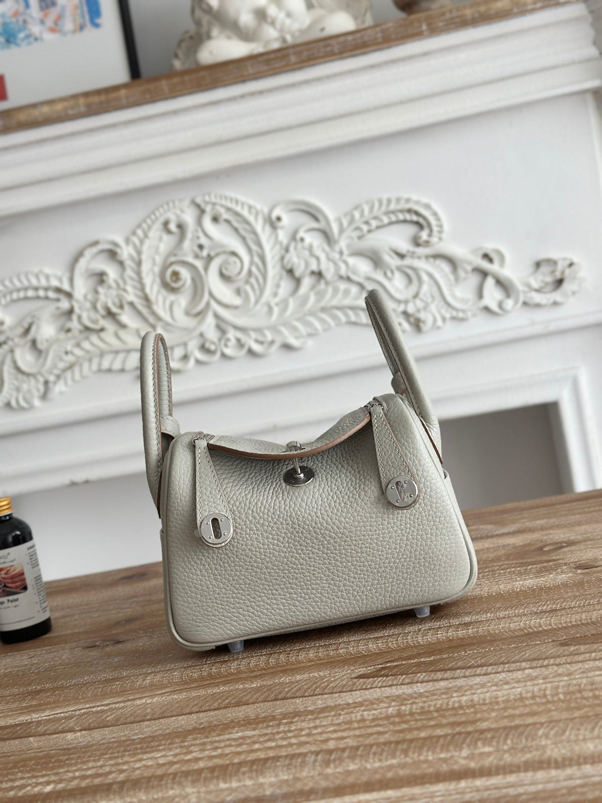 High-end Hermes 2026 Lindy Bag 19cm Togo Leather 3