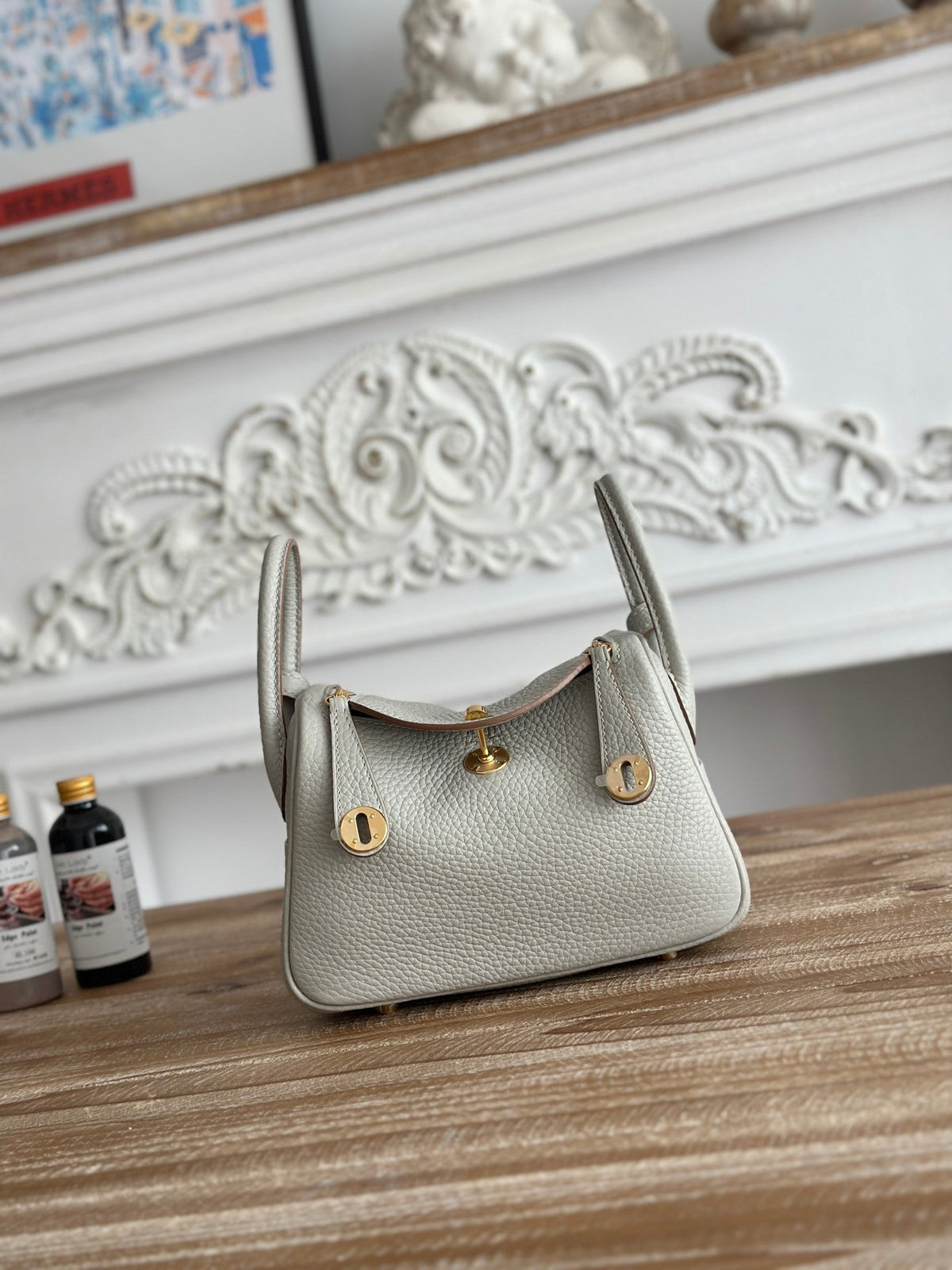 High-end Hermes 2026 Lindy Bag 19cm Togo Leather 3