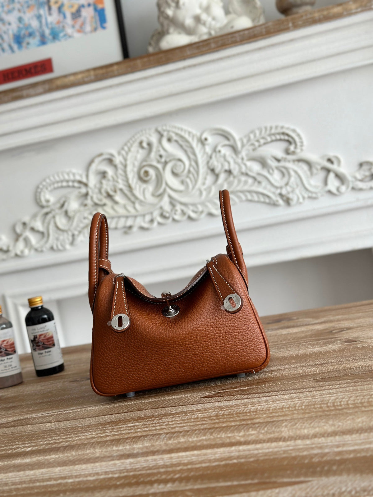 High-end Hermes 2026 Lindy Bag 19cm Togo Leather 2