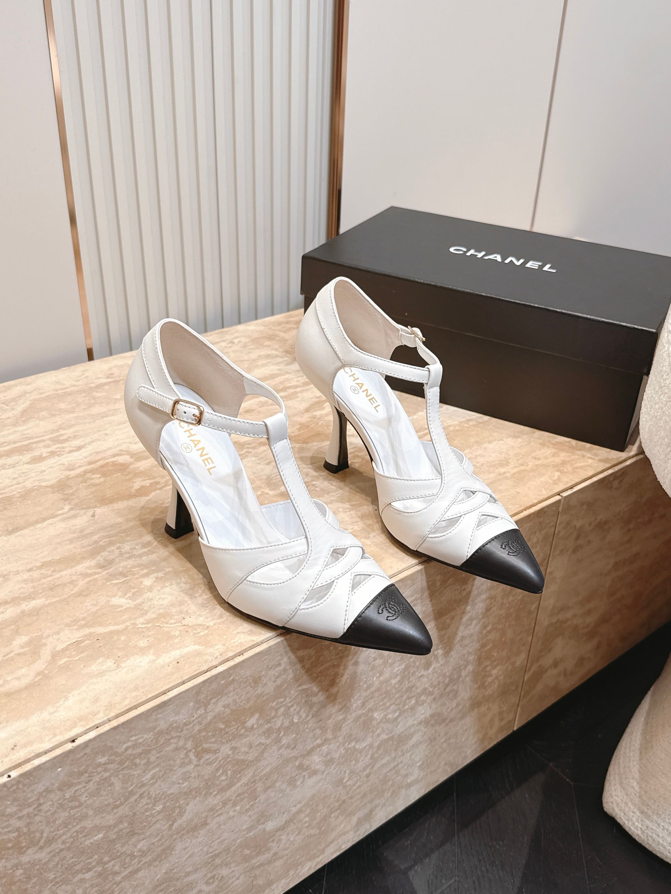 Channel 2026 Slingback Pump 90mm Calfskin 898934