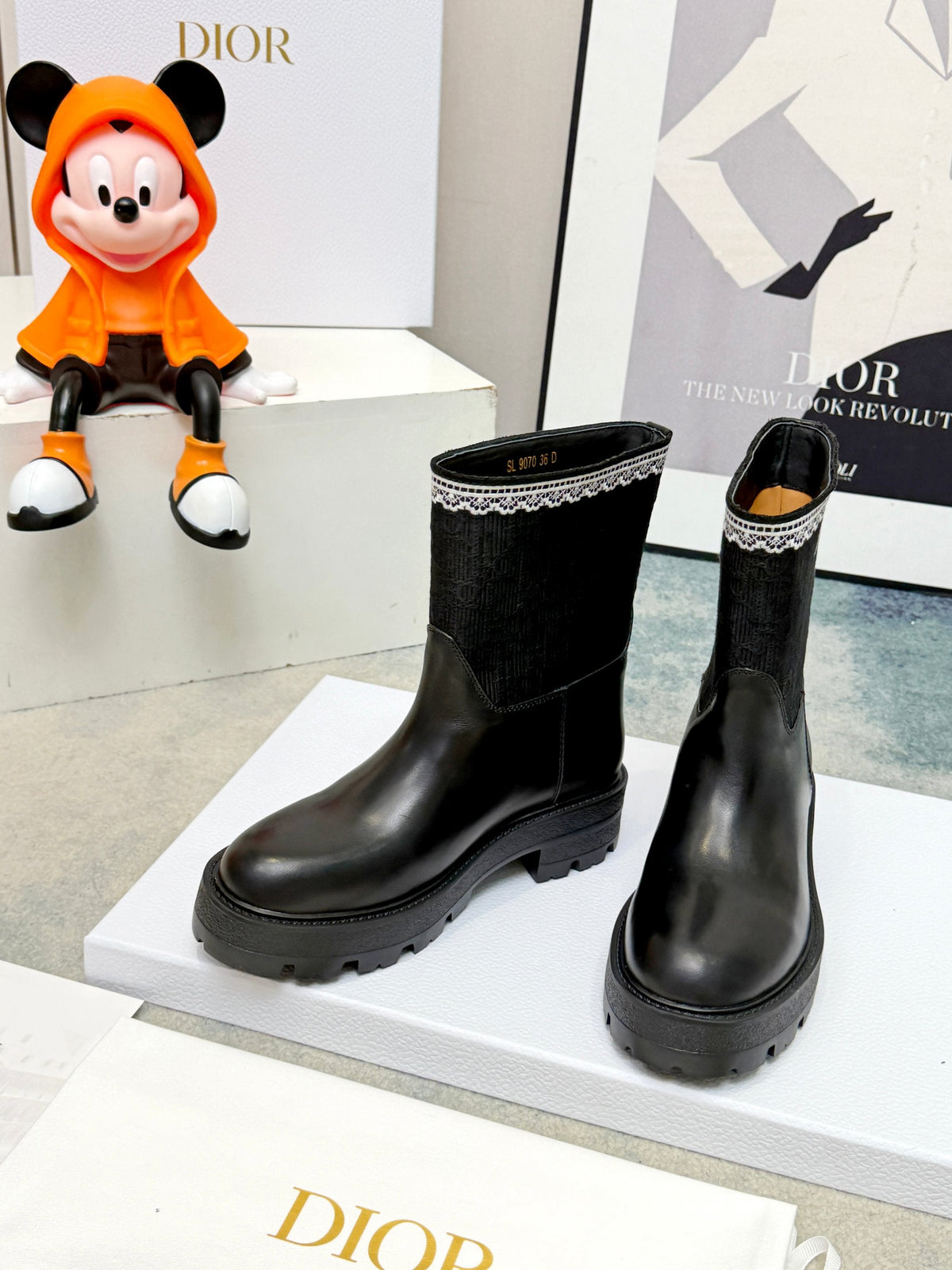 Dior 2026 Ride Ankle Boot Leather 141058