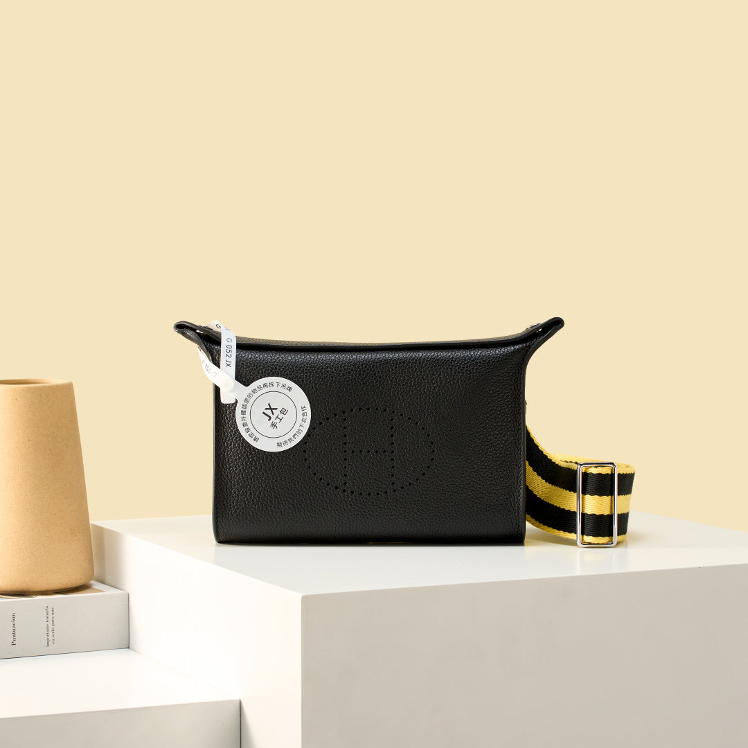 High-end Hermes 2026 Videpoches Bag 27cm Togo Calfskin