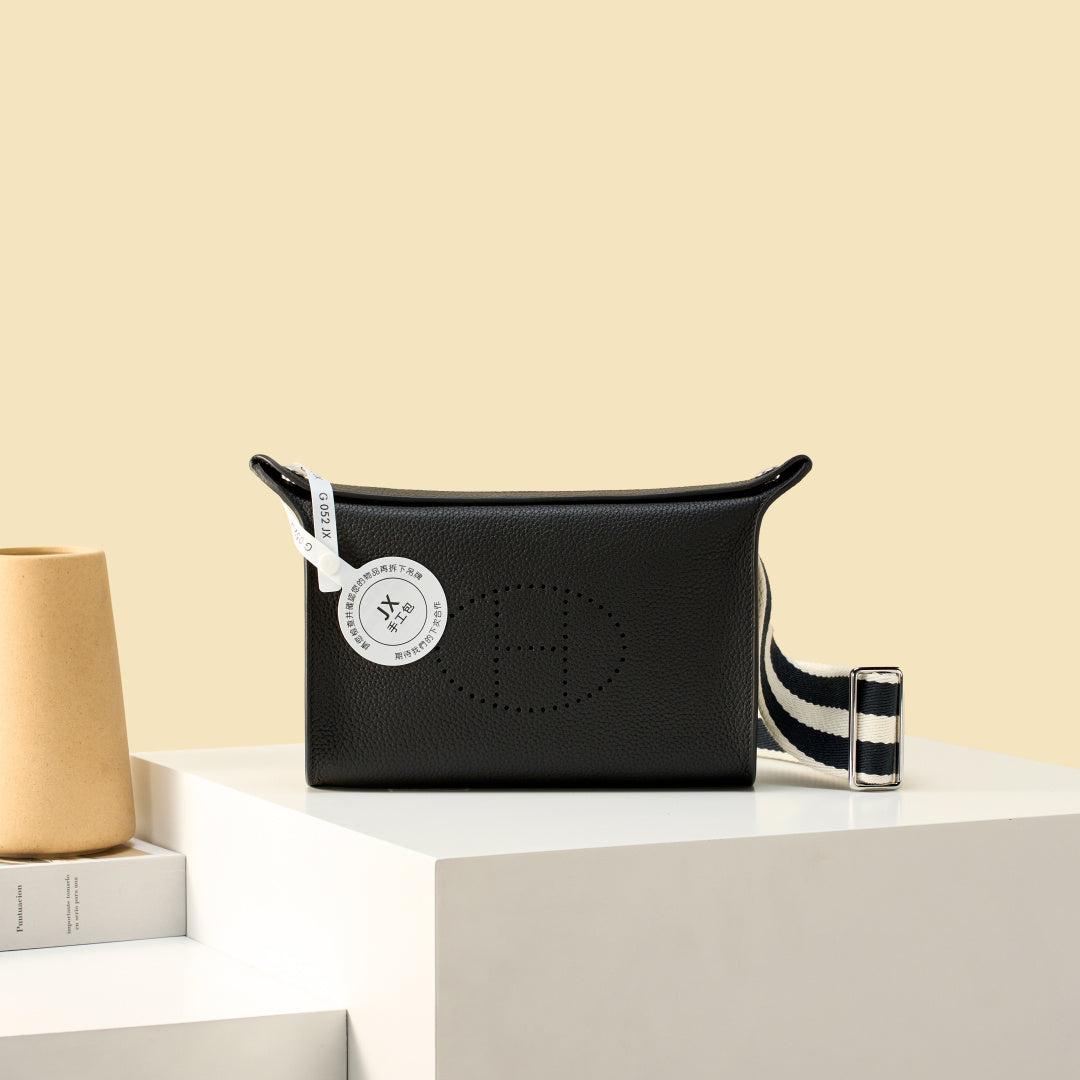 High-end Hermes 2026 Videpoches Bag 27cm Togo Calfskin