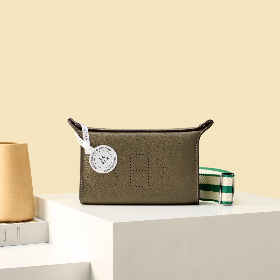 High-end Hermes 2026 Videpoches Bag 27cm Togo Calfskin