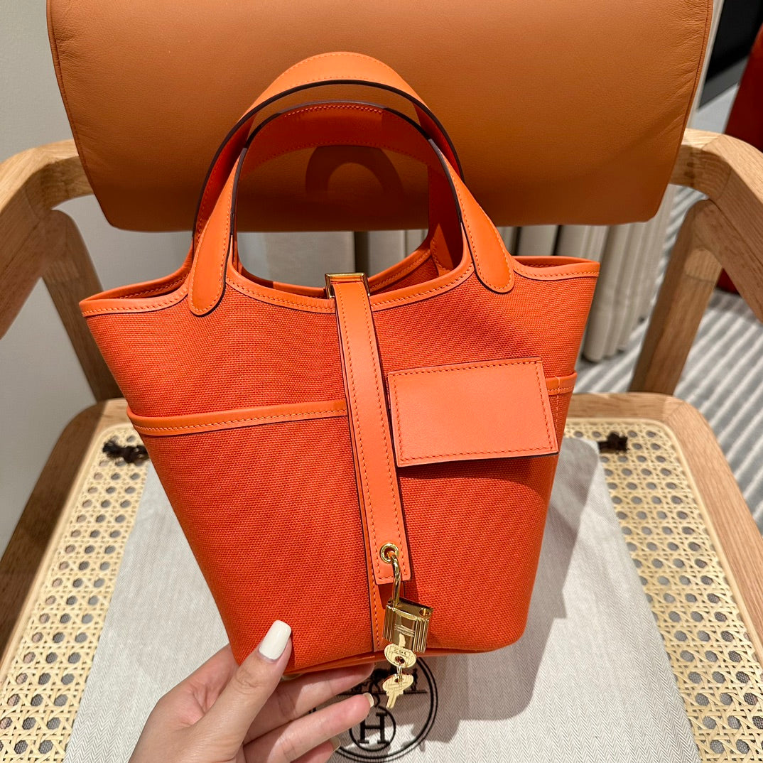 High-end Hermes 2026 Picotin Lock 18 Pocket Bag Canvas/Swift Calfskin 1