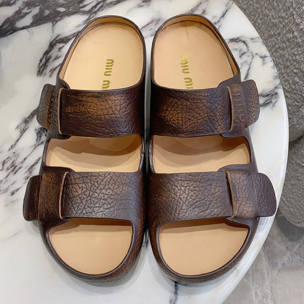 Miu Miu 2026 Bleached Sandals Cowhide 976971