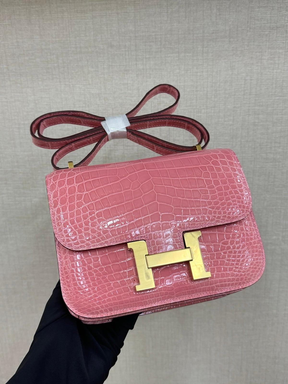 High-end Hermes 2026 Constance Bag 19cm Glossy Crocodile Leather