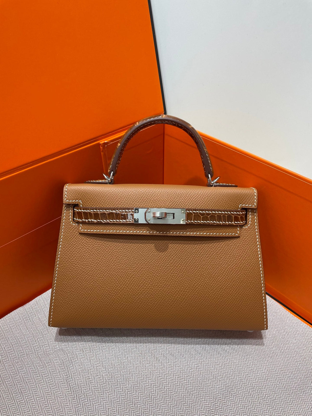 High-end Hermes 2026 Mini Kelly Bag 19cm Crocodile/Epsom Leather