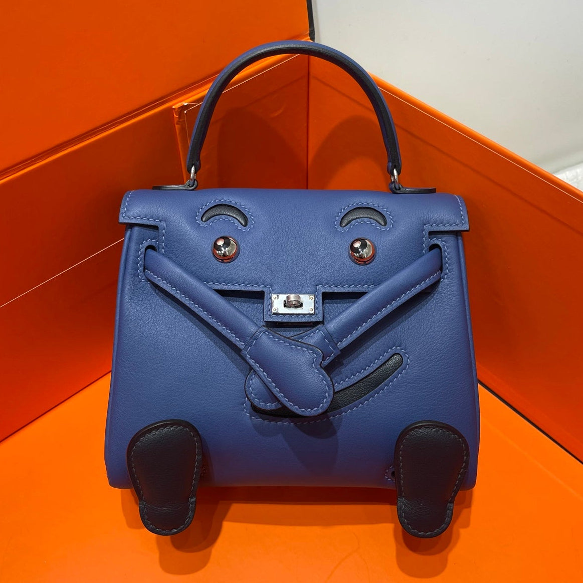 High-end Hermes 2026 Kelly Doll Bag Gulliver Leather