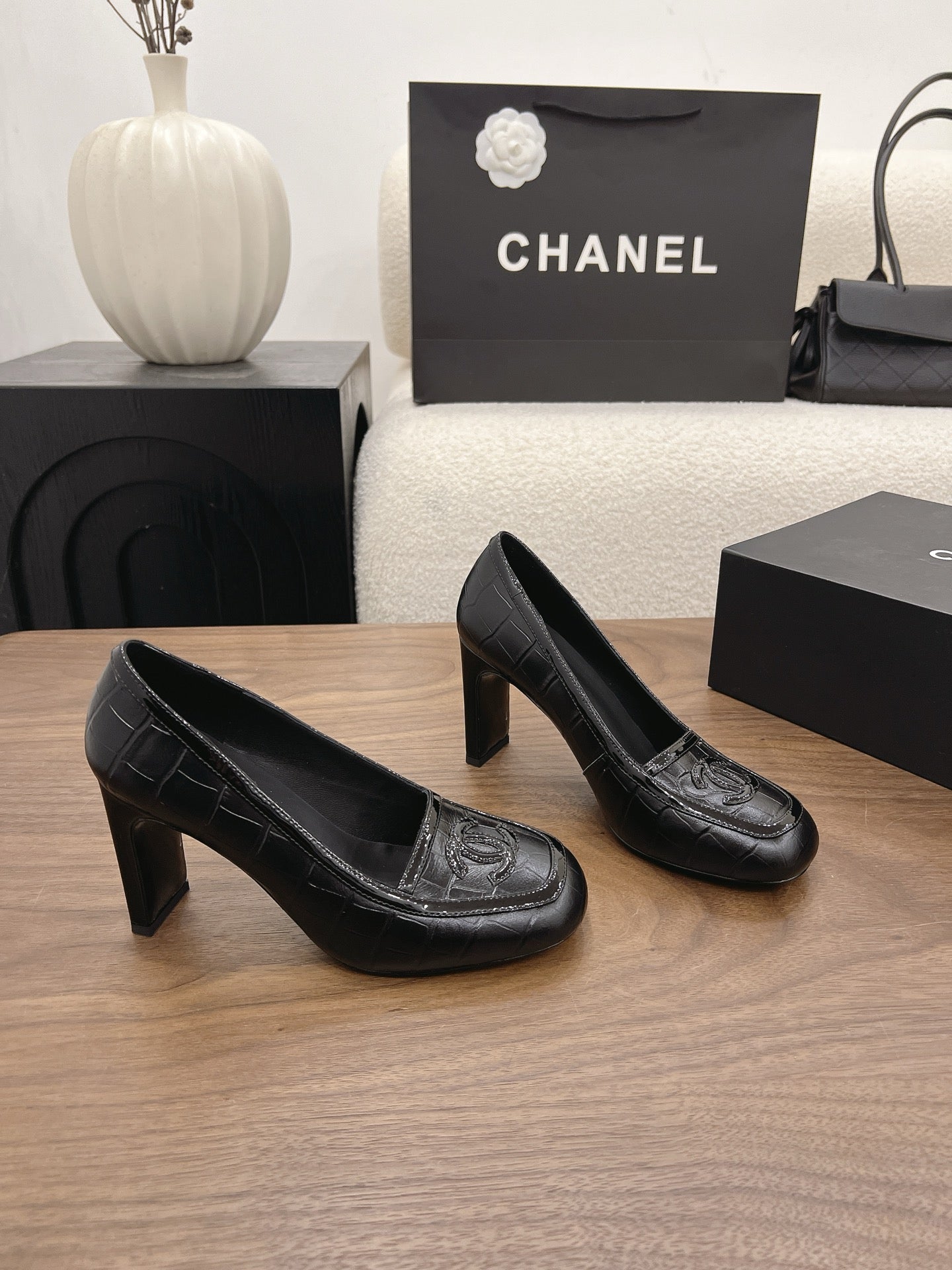 Chanel 2026 Square Toe Pump Lambskin 191779