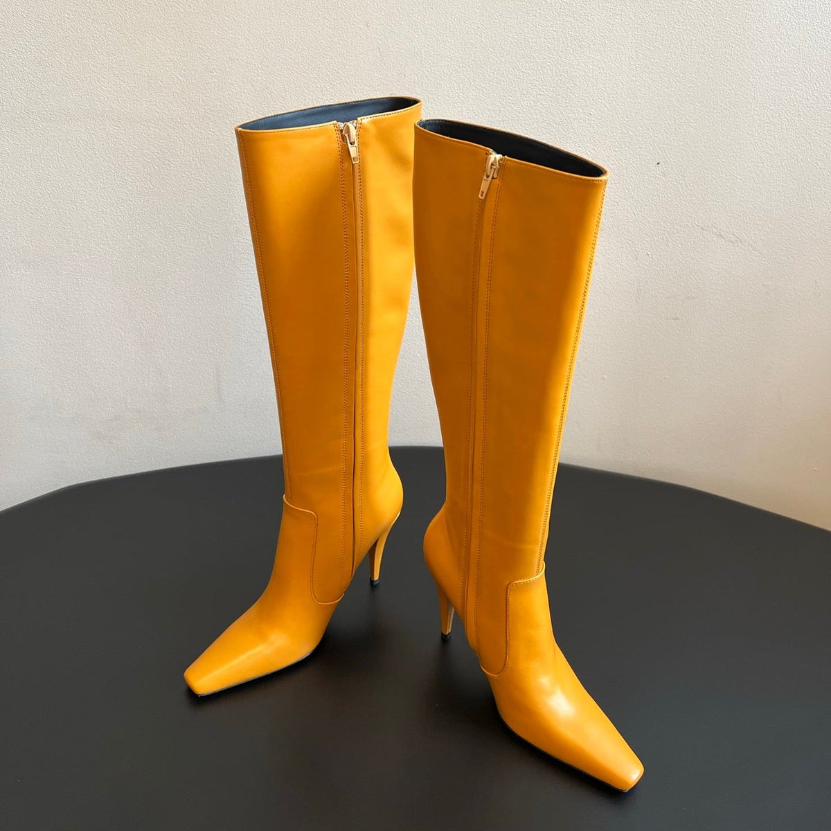 YSL 2026 Pointed Toe Knee-High Boots 105mm Leather 203414
