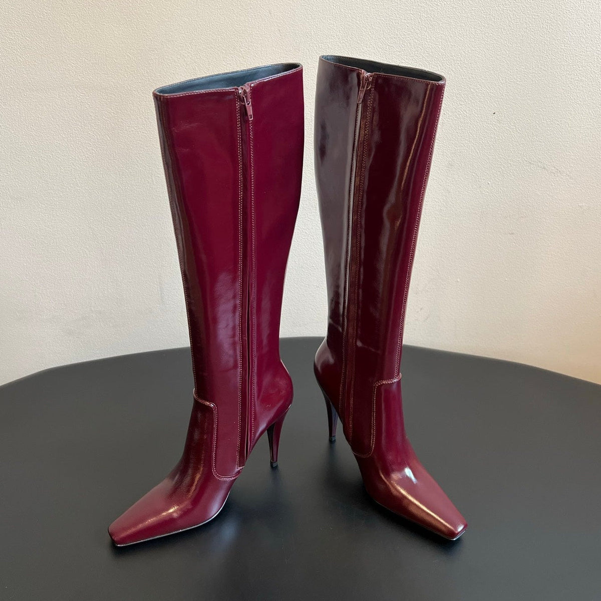 YSL 2026 Pointed Toe Knee-High Boots 105mm Leather 203414