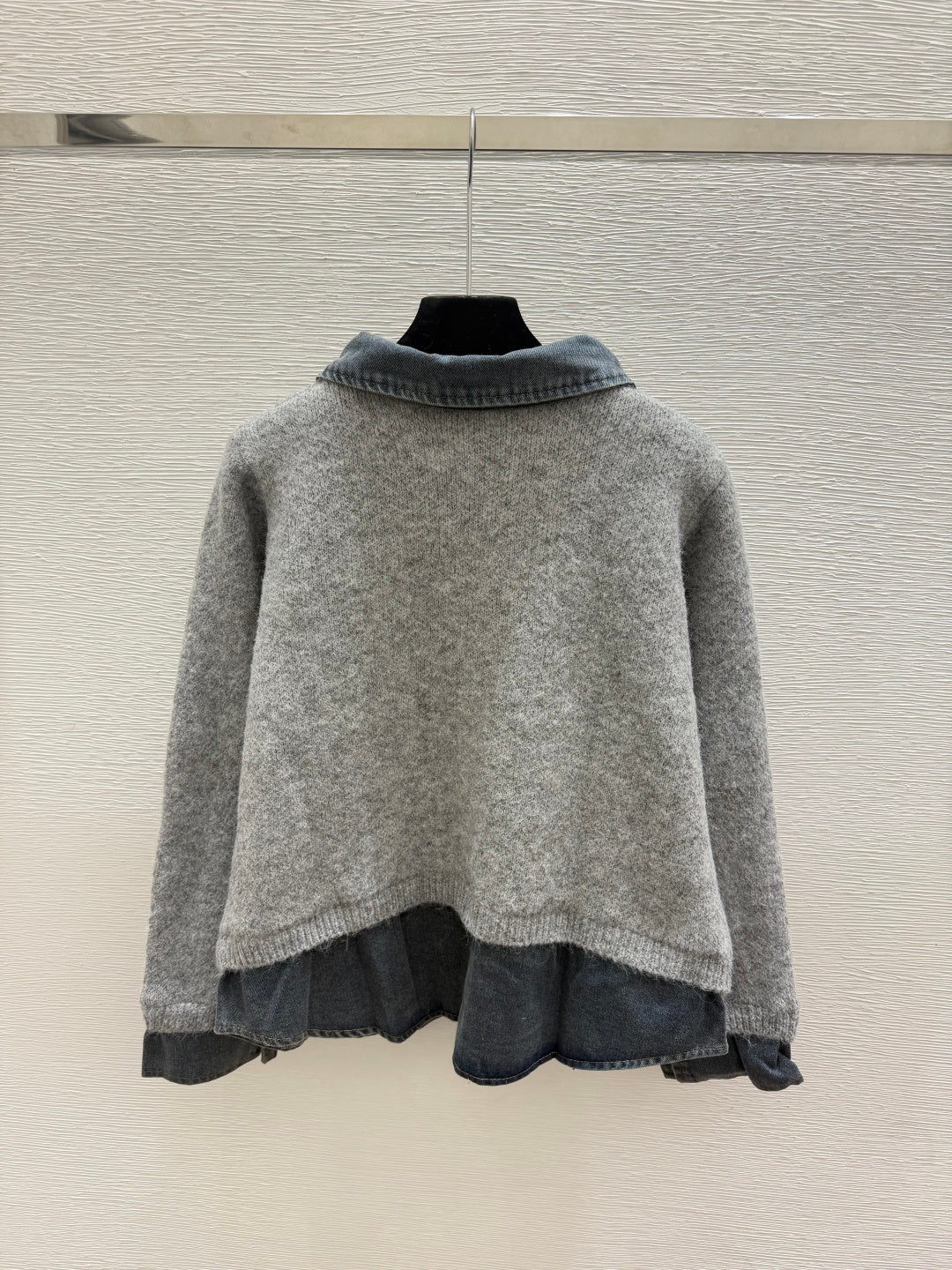 Miumiu 2026 Collared Knitted Long-Sleeve Cardigan Denim Wool 913512