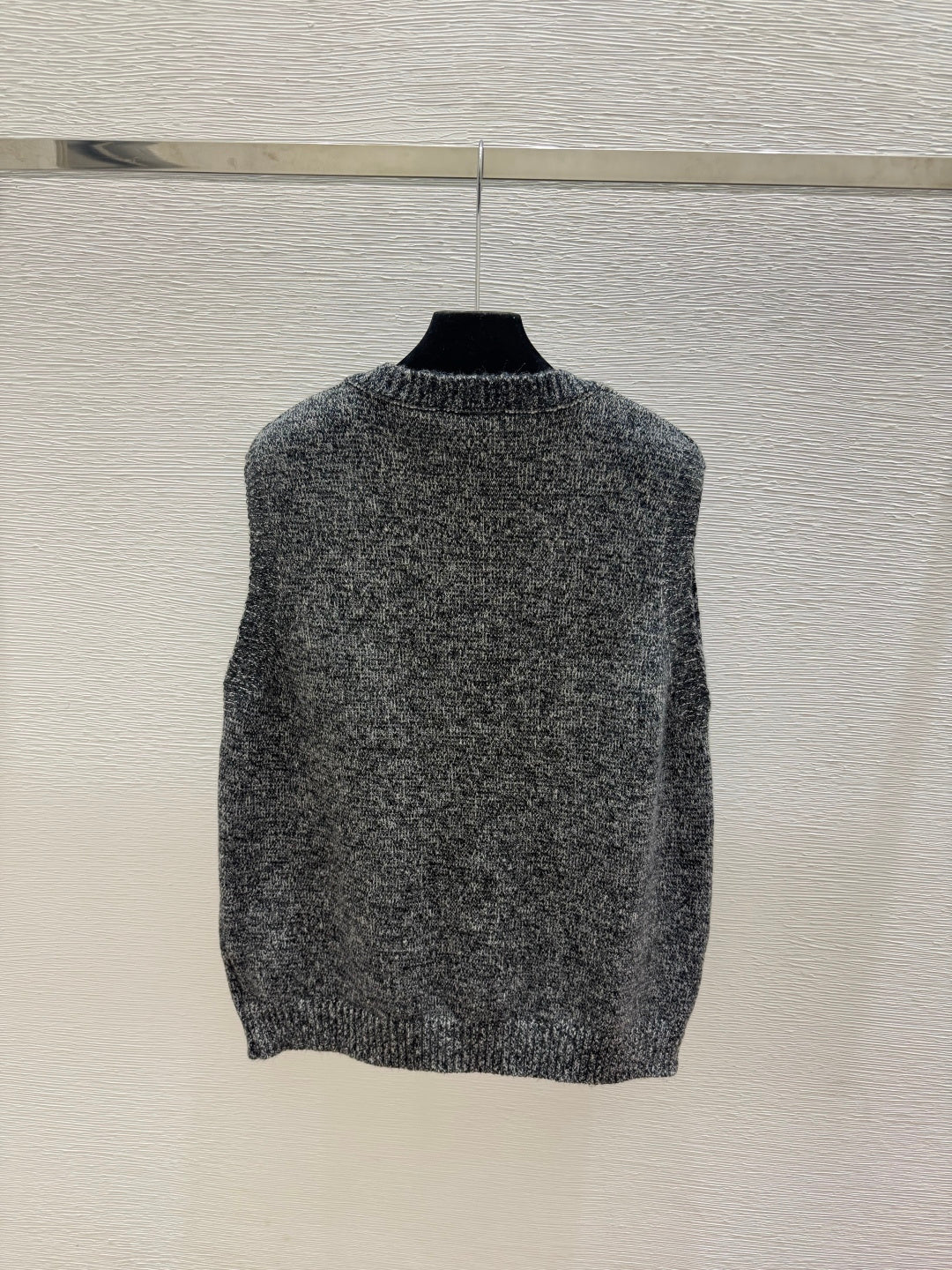 Miumiu 2026 Knitted Vest Cardigan Wool 913503