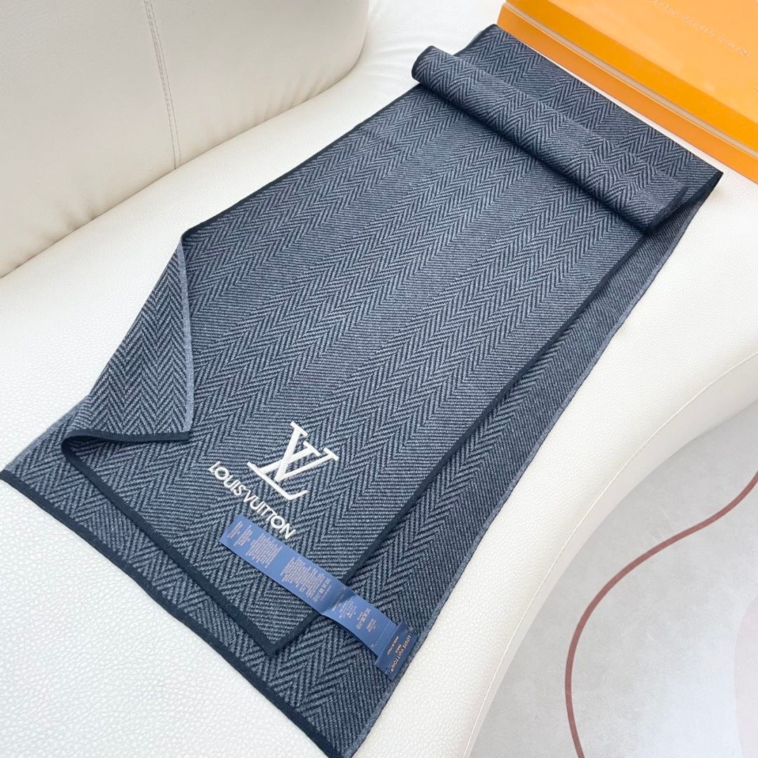 LV Couple's Style Scarf 180cm Black Cashmere 976364