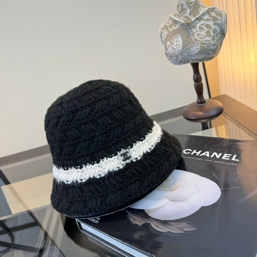 Chanel Wool Bucket Hat 477572
