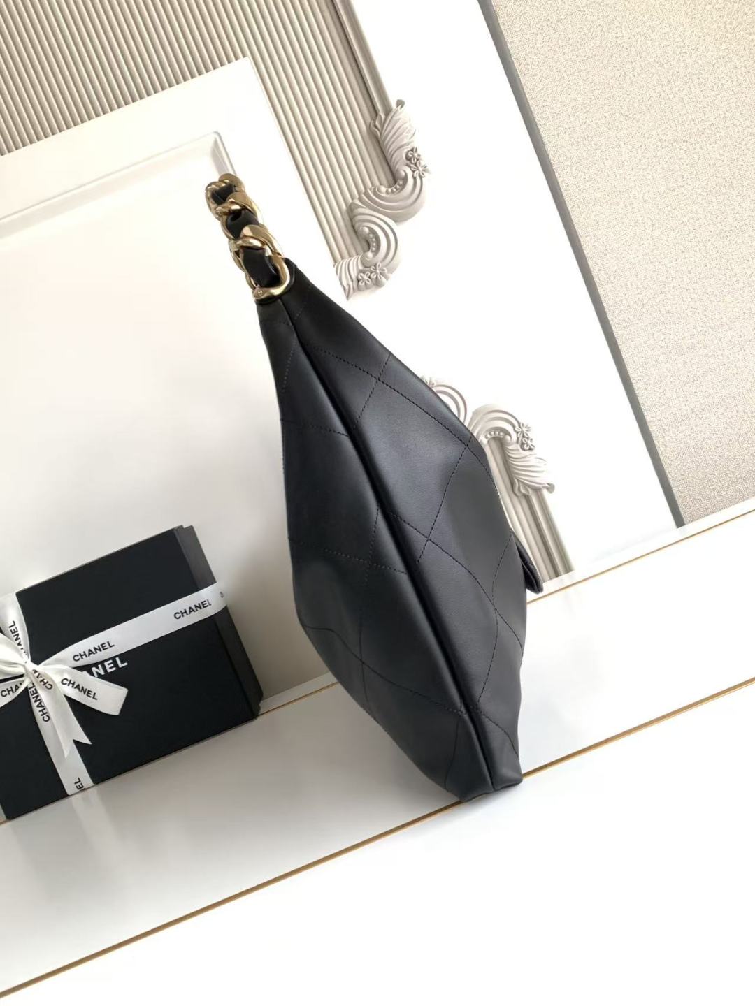 CC 2025 Bag 43cm Black Gold Calfskin 300854