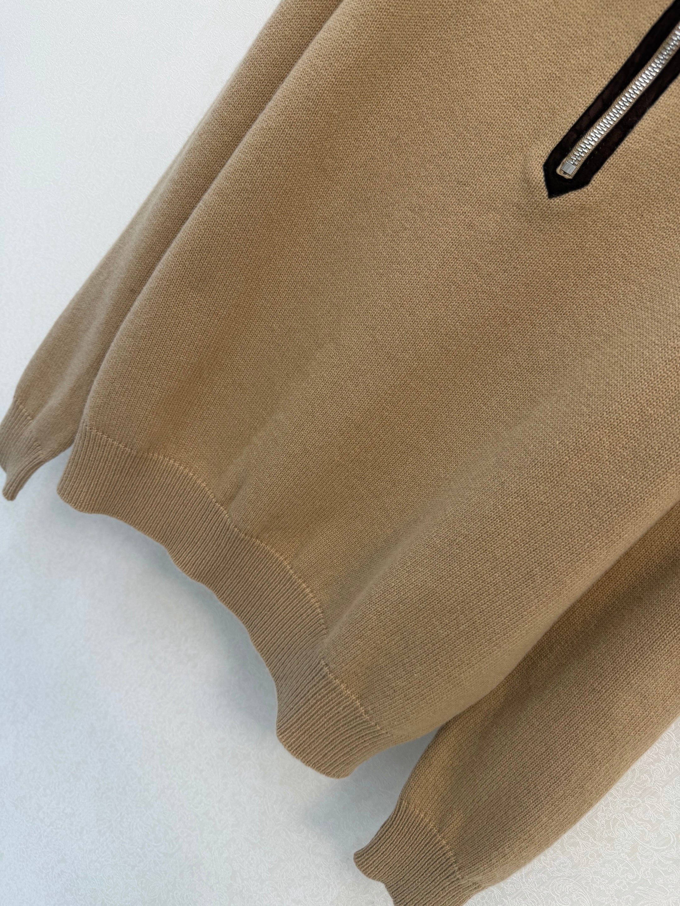 Miumiu 2026 Collared Half-zip Long-sleeved Shirt Light Brown Wool 425585
