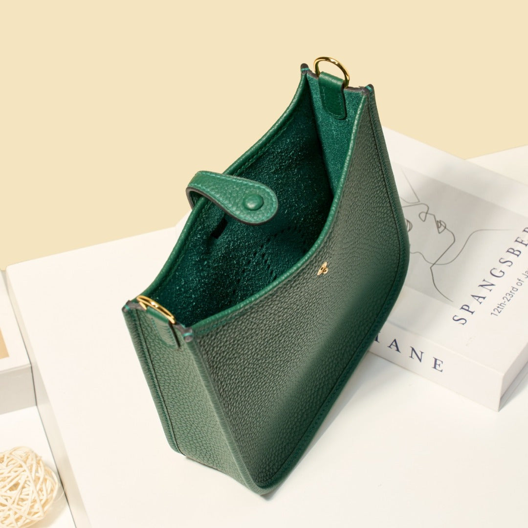 High-end Hermes 2026 Evelyne Bag 17cm Taurillon Clemence Leather 3