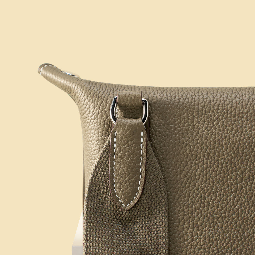 High-end Hermes 2026 Videpoches Bag 27cm Togo Calfskin