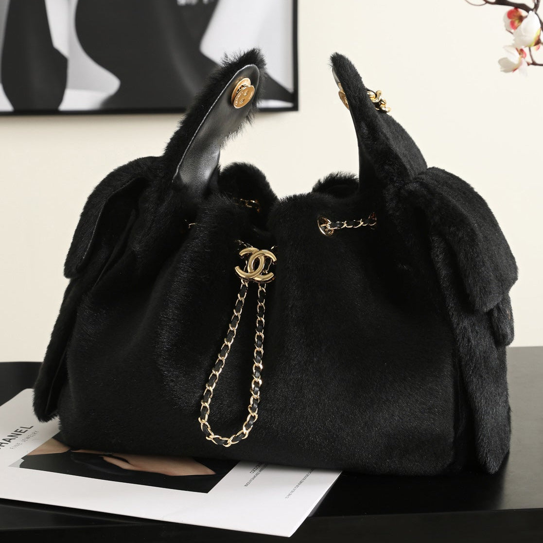 Chanel 2026 Hobo Bag 22cm Black Ponyhair
