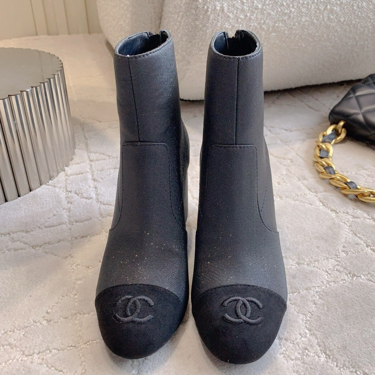 CC 25 Short Boot Black Fabric Sheepskin 516640