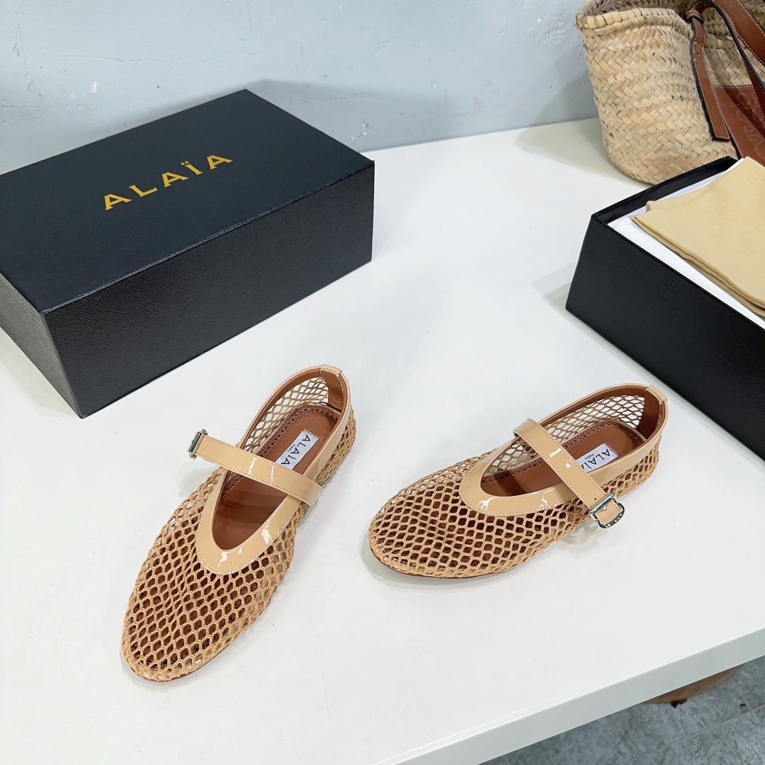 Alaia 25 Laminated Fishnet Ballet Flats Fawn Lambskin 621833