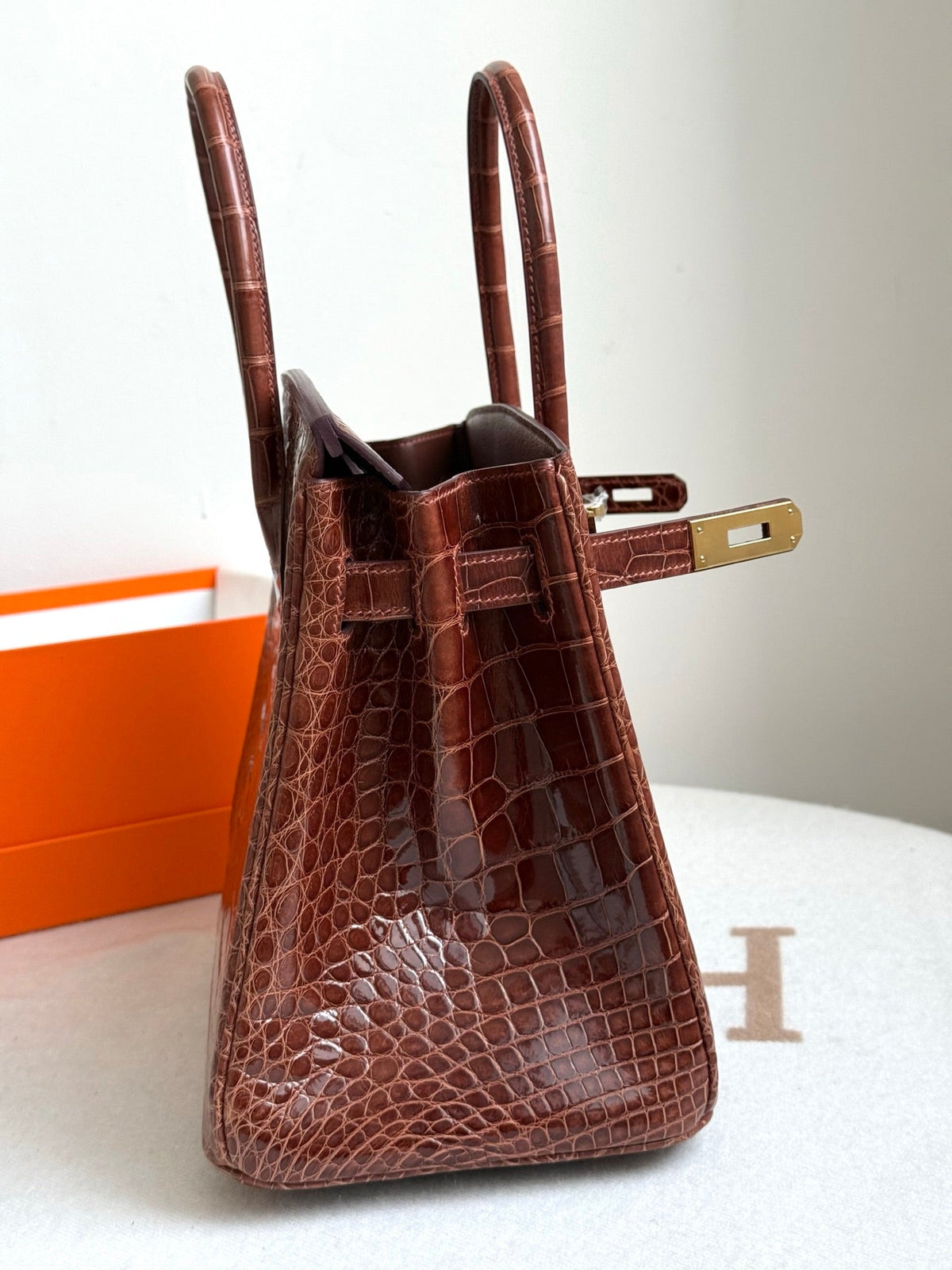 High-end Hermes 2026 Birkin Bag 30cm Glossy Crocodile Leather