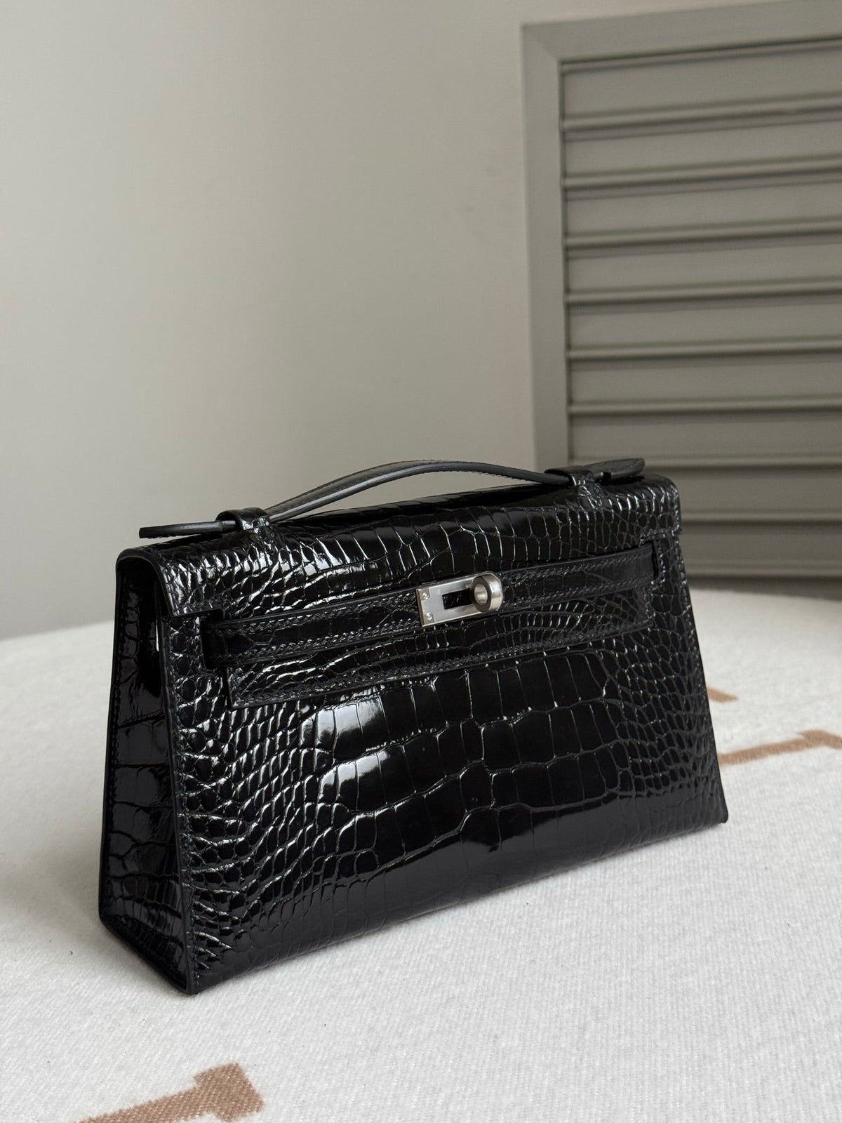 High-end Hermes 2026 Kelly Pochette Bag 22cm Glossy Crocodile Leather