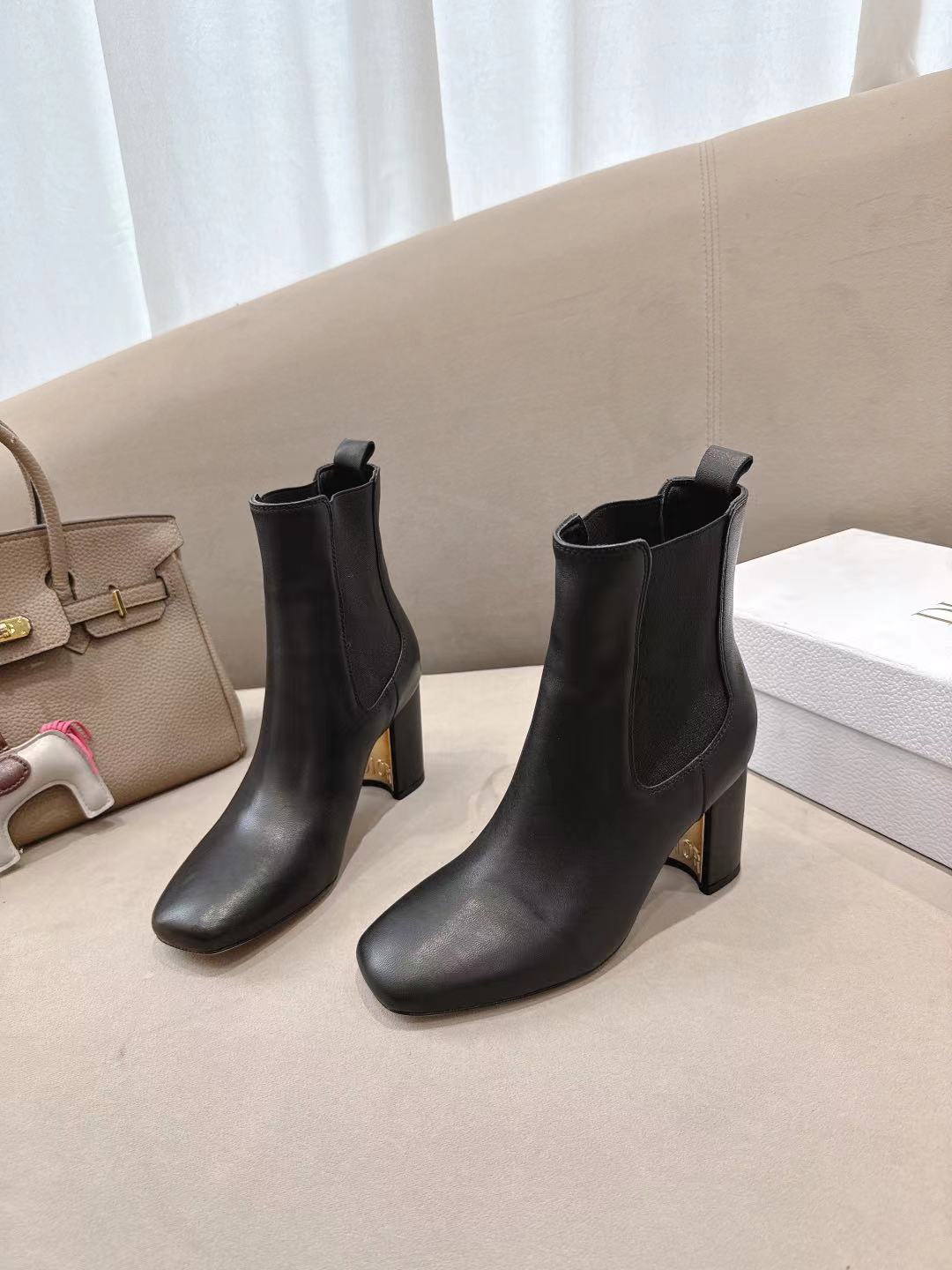 Dior 2026 D-Art Heeled Ankle Boots 80mm Suede Leather 139822
