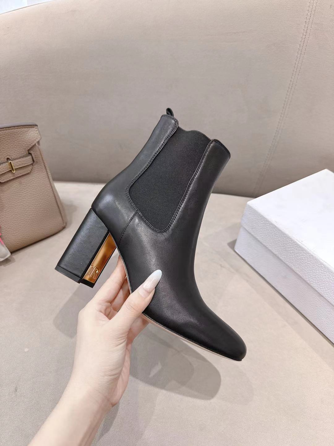 Dior 2026 D-Art Heeled Ankle Boots 80mm Suede Leather 139822
