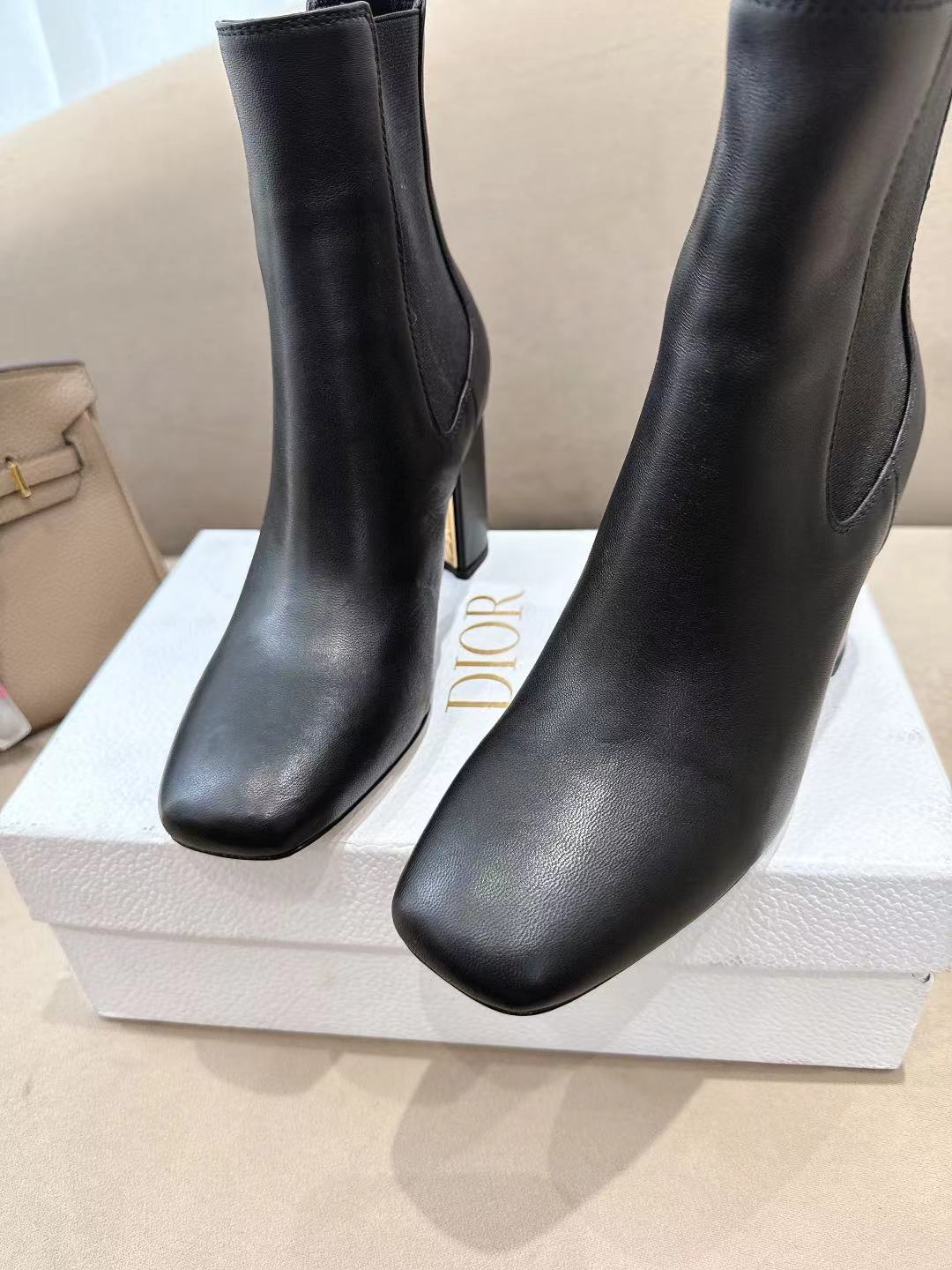 Dior 2026 D-Art Heeled Ankle Boots 80mm Suede Leather 139822