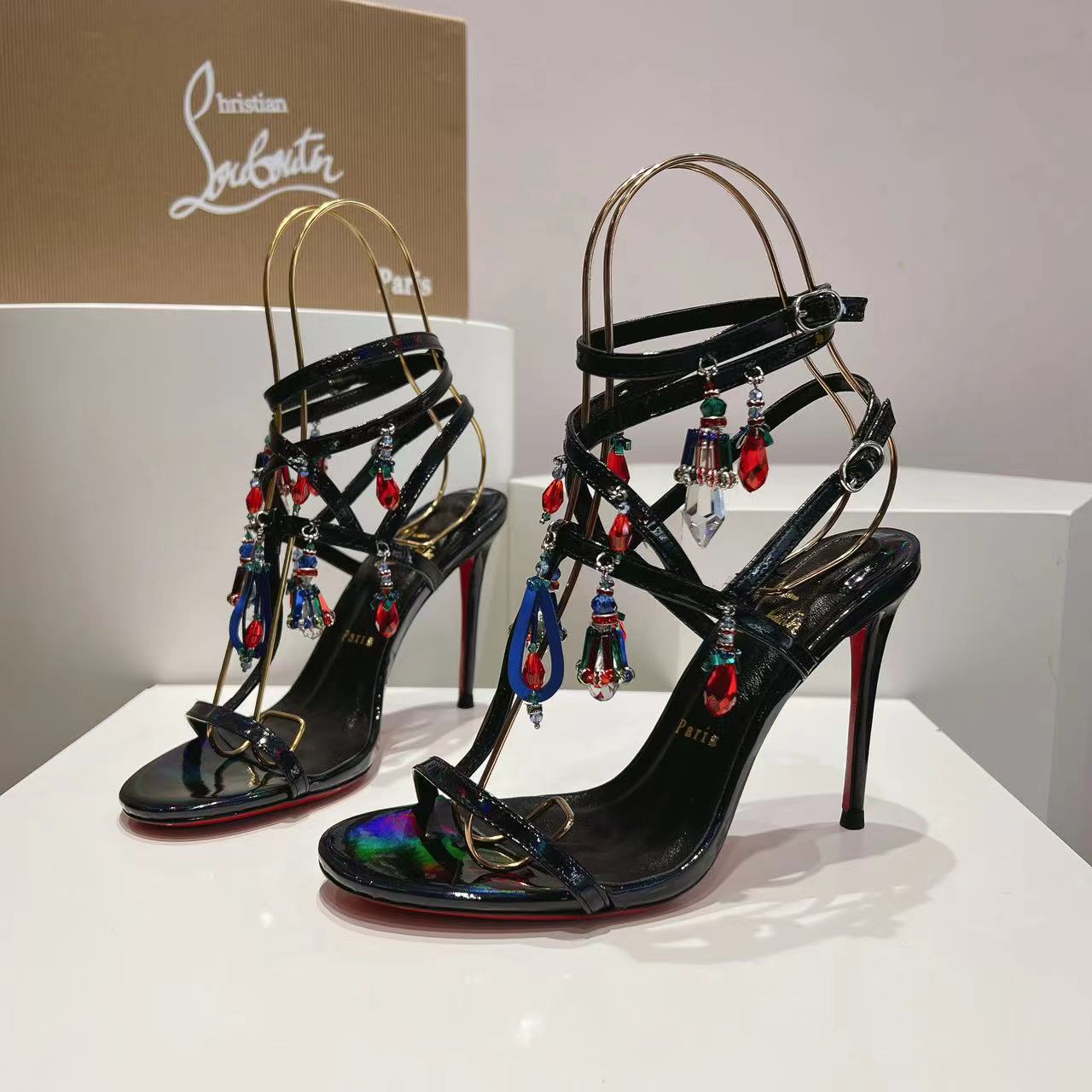 CL 25 Bombina Pampilla Sandals 100 Patent Leather 240499
